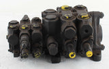 HUSCO ­-­ M07A3093-02 ­-­ HYDRAULIC VALVE MID-INLET 4-SECTION