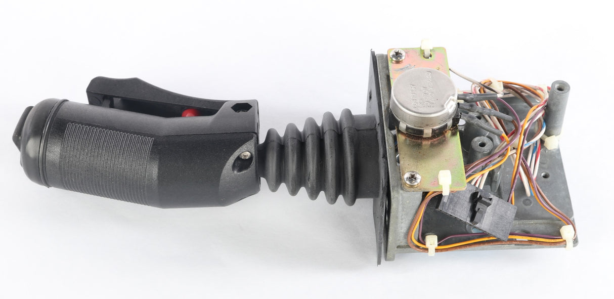 OEM CONTROLS ­-­ MS6M11813-CR ­-­ JOYSTICK CONTROLLER REMANUFACTURED