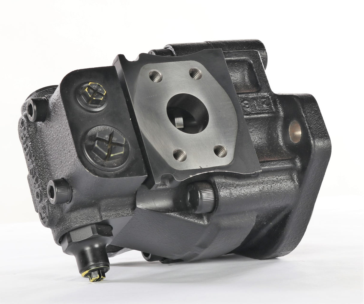 BOBCAT ­-­ 6920481 ­-­ HYDRAULIC GEAR PUMP