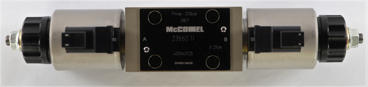 McCONNEL LTD  ­-­ 400540125 ­-­ VALVE - DIRECTIONAL 4-3 WAY