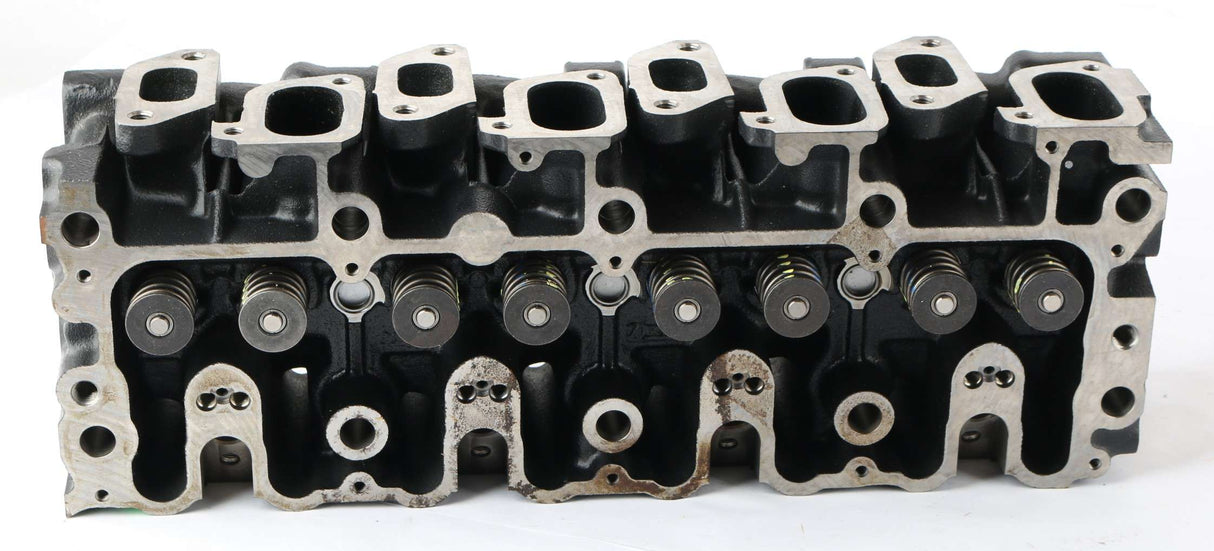 DEUTZ DIESEL ­-­ 0410-3730 ­-­ CYLINDER HEAD