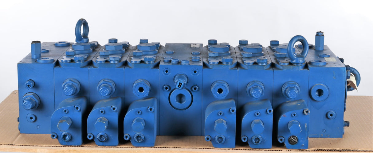 REXROTH ­-­ R901126459 ­-­ HYDRAULIC VALVE - MULTI-PORT