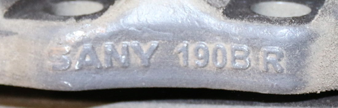 I004540746_+85039.238.jpg