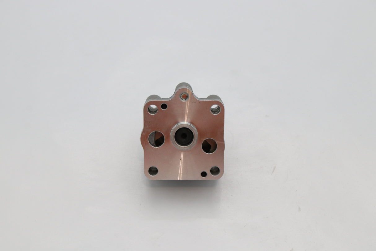 BOBCAT ­-­ 6696294 ­-­ PUMP OIL