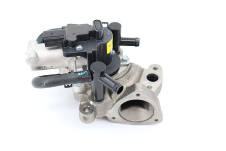 BOBCAT ­-­ 7030456 ­-­ VALVE  EGR