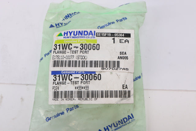 HYUNDAI ­-­ 31WC-30060 ­-­ FLANGE-TEST PORT
