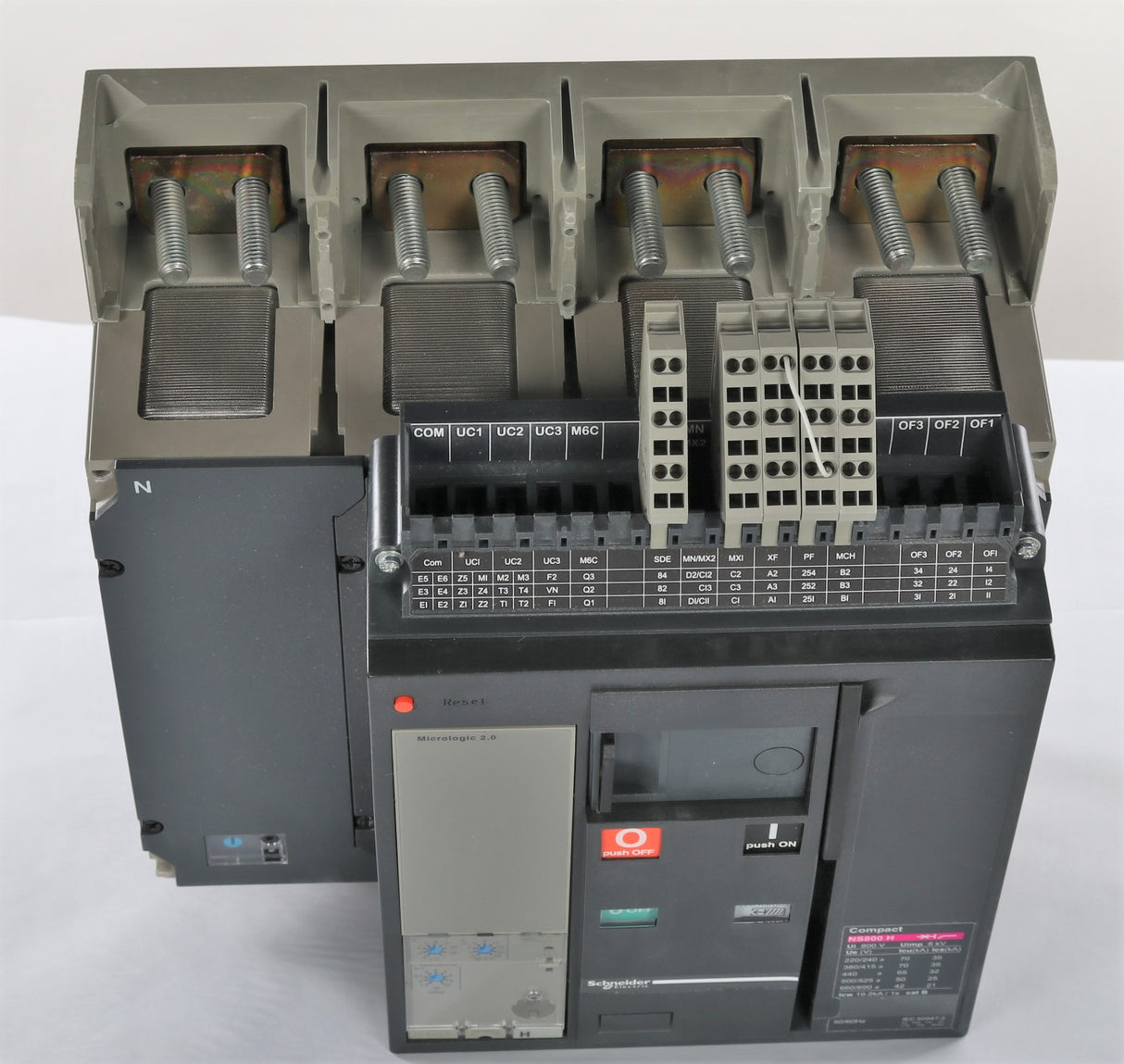 SCHNEIDER ELECTRIC ­-­ NS800H4PEF2.0 ­-­ CIRCUIT BREAKER MC 4P 800A