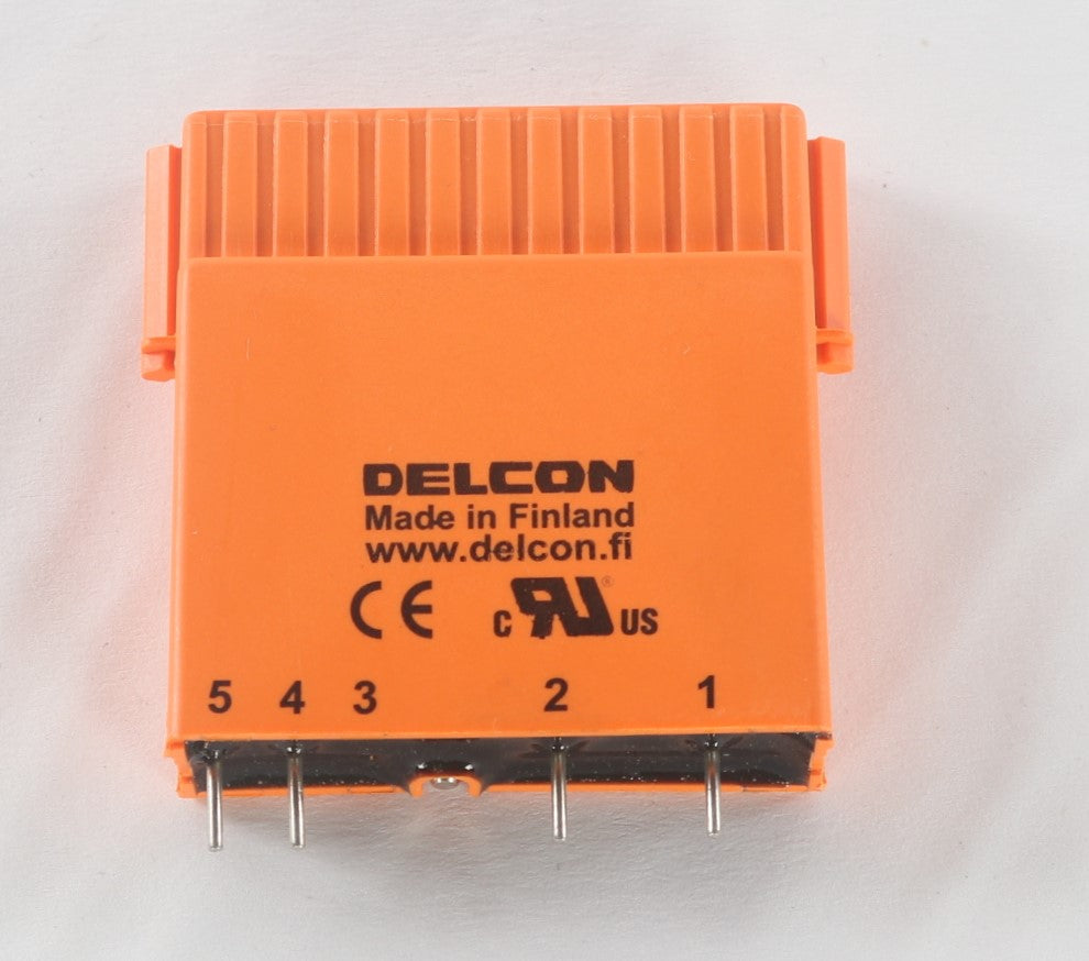 DELCON OY ­-­ SLI-120CRP ­-­ RELAY - SOLID STATE 115VAC CONTROL DC LOAD 50A