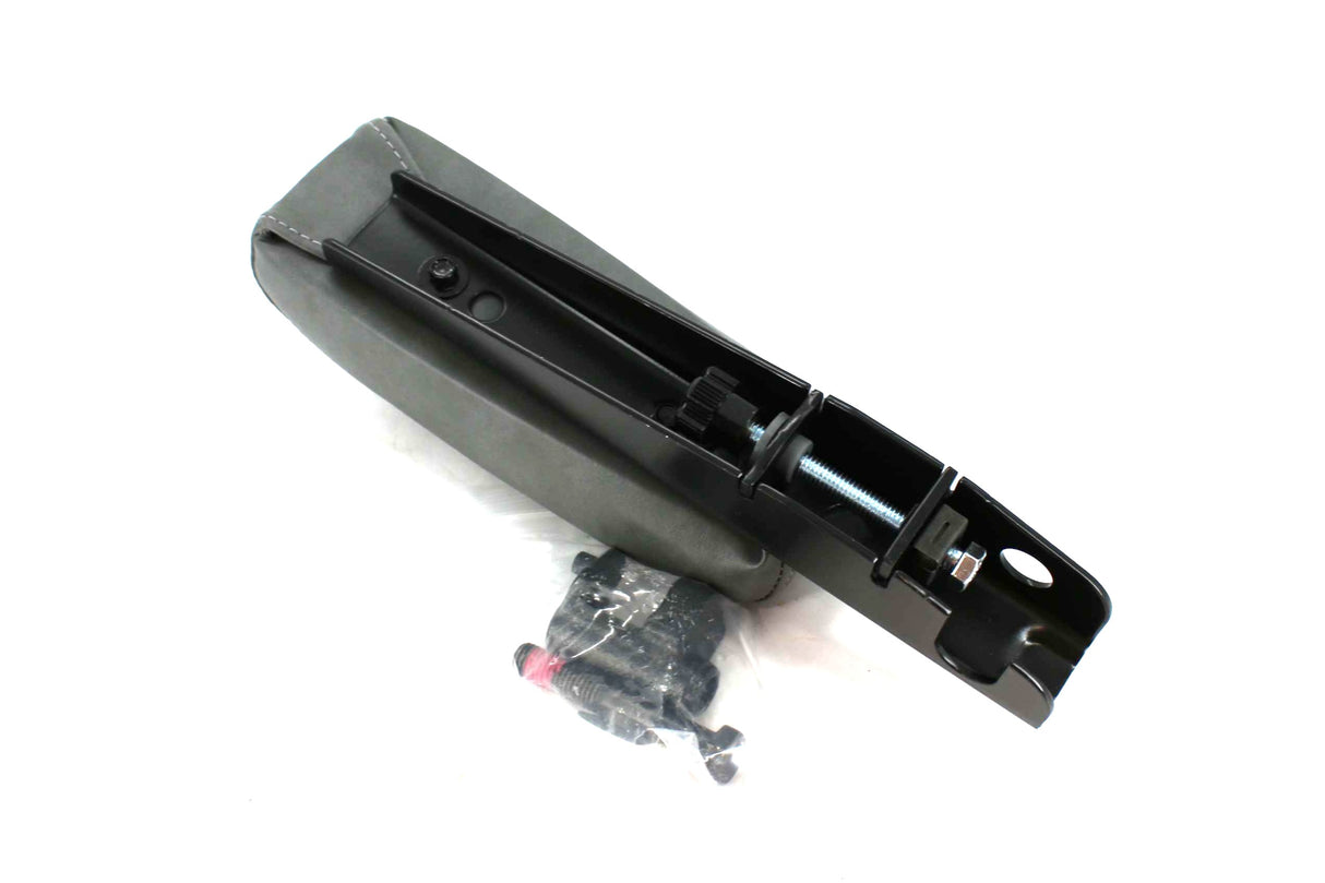 BUSH HOG ­-­ 50080772 ­-­ RH ARM KIT - PADDED