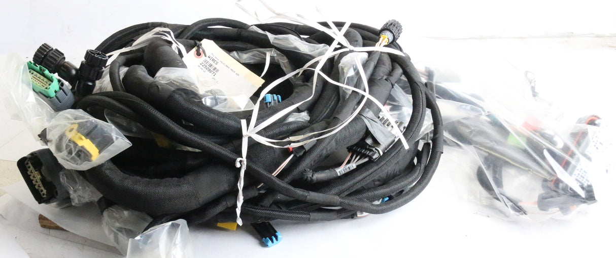 MACK ­-­ 22509071 ­-­ WIRES