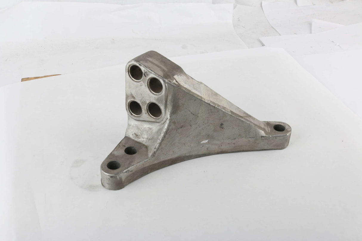 MACK ­-­ 20452595 ­-­ ENGINE MOUNTING