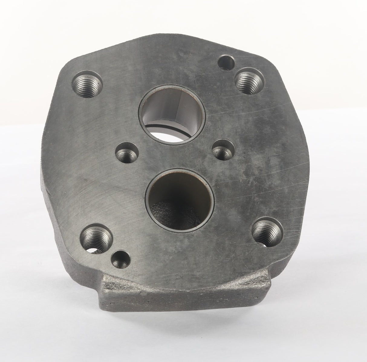 COMMERCIAL INTERTECH ­-­ 3235030001K023B ­-­ HOUSING ASM - HYDRAULIC MOTOR