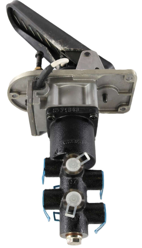 WABCO ­-­ 4674065120 ­-­ FOOTBRAKE VALVE