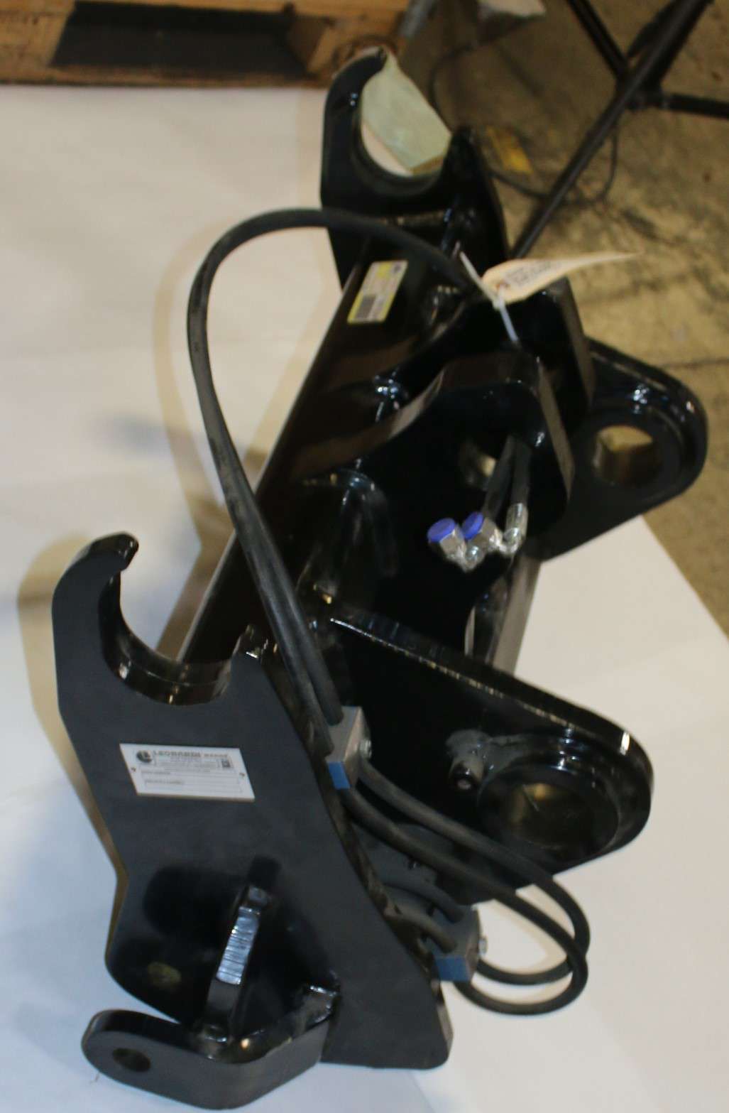 JLG ­-­ 1001102941 ­-­ QUICK COUPLING: MANITOU