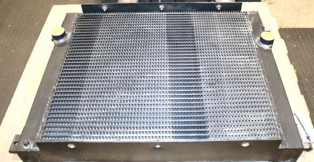 AKG ­-­ 3723.020.1000 ­-­ COOLER-ENG OIL