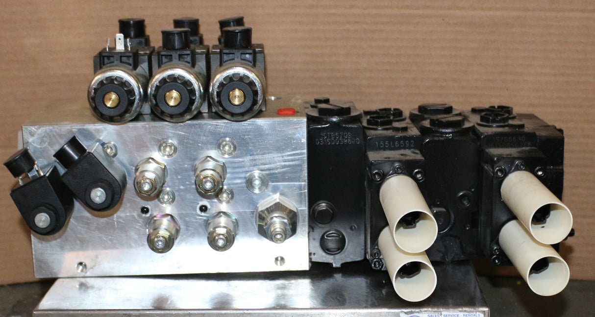 DYNAPAC ­-­ 4812247008 ­-­ HYDRAULIC PROPORTIONAL VALVE