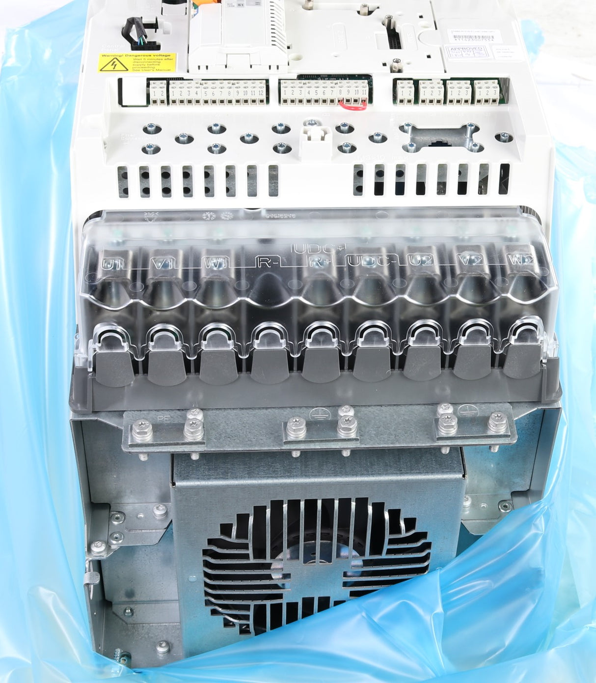 ABB ­-­ ACS800-04-0140-5+J400+K458+0R715 ­-­ MOTOR CONTROLLER
