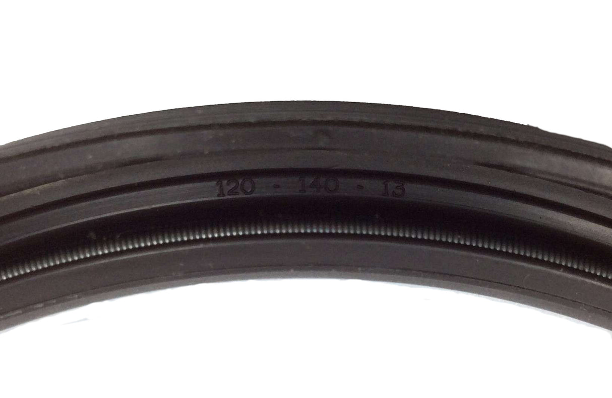 CFW  ­-­ BAUM5SLVX7 120-140-13 ­-­ OIL SEAL