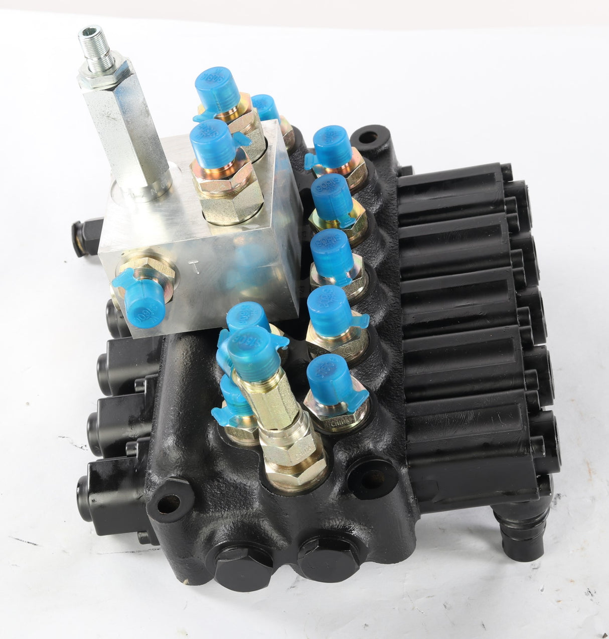 HYDROCONTROL ­-­ 23089 ­-­ HYDRAULIC DISTRIBUTOR VALVE