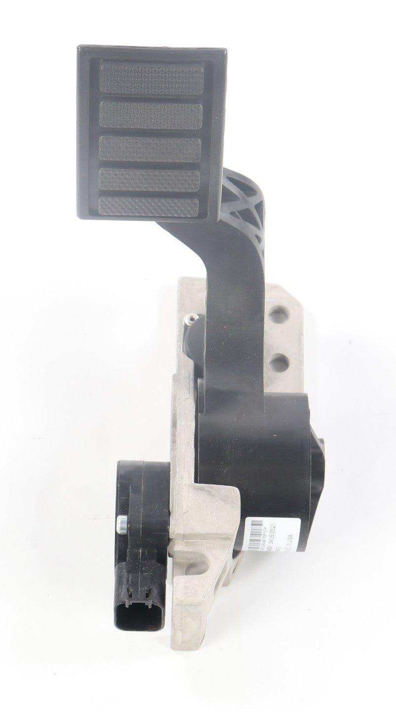 VOLVO ­-­ 23385331 ­-­ ACCELERATOR PEDAL