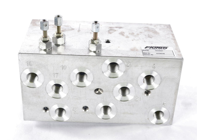 HYDAC ­-­ 3229038 ­-­ SHUTTLE VALVE BLOCK