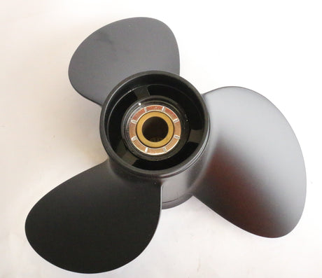 VOLVO PENTA ­-­ 3817468 ­-­ 145x19 RH Aluminium 3-blade propeller