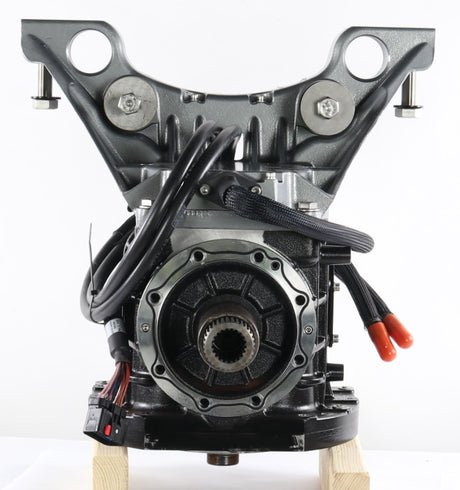 VOLVO PENTA ­-­ 23620261 ­-­ TRANSMISSION ASM W/ MOUNT BRKT