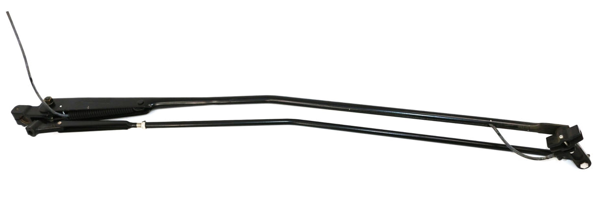 PREVOST ­-­ 800236 ­-­ ARM ASSY IDLER  31"