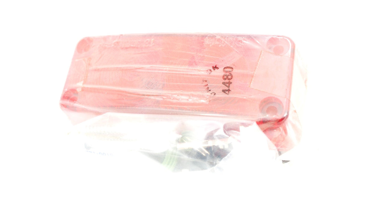 PREVOST ­-­ 196932 ­-­ LAMP CLEARANCE RED