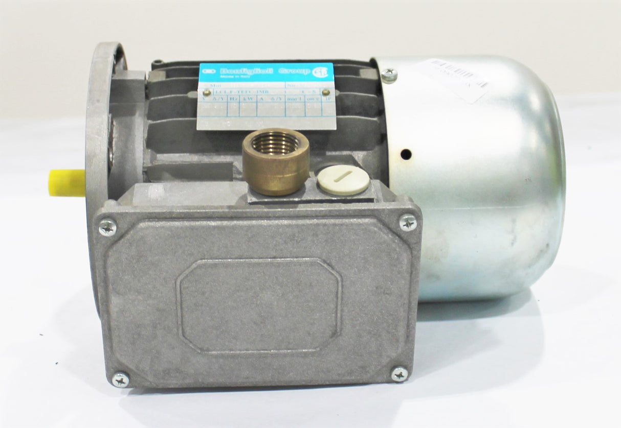 BONFIGLIOLI ­-­ 8F0902033X ­-­ IEC ASYNCHRONOUS IE1 3-PHASE ELECTRIC MOTOR