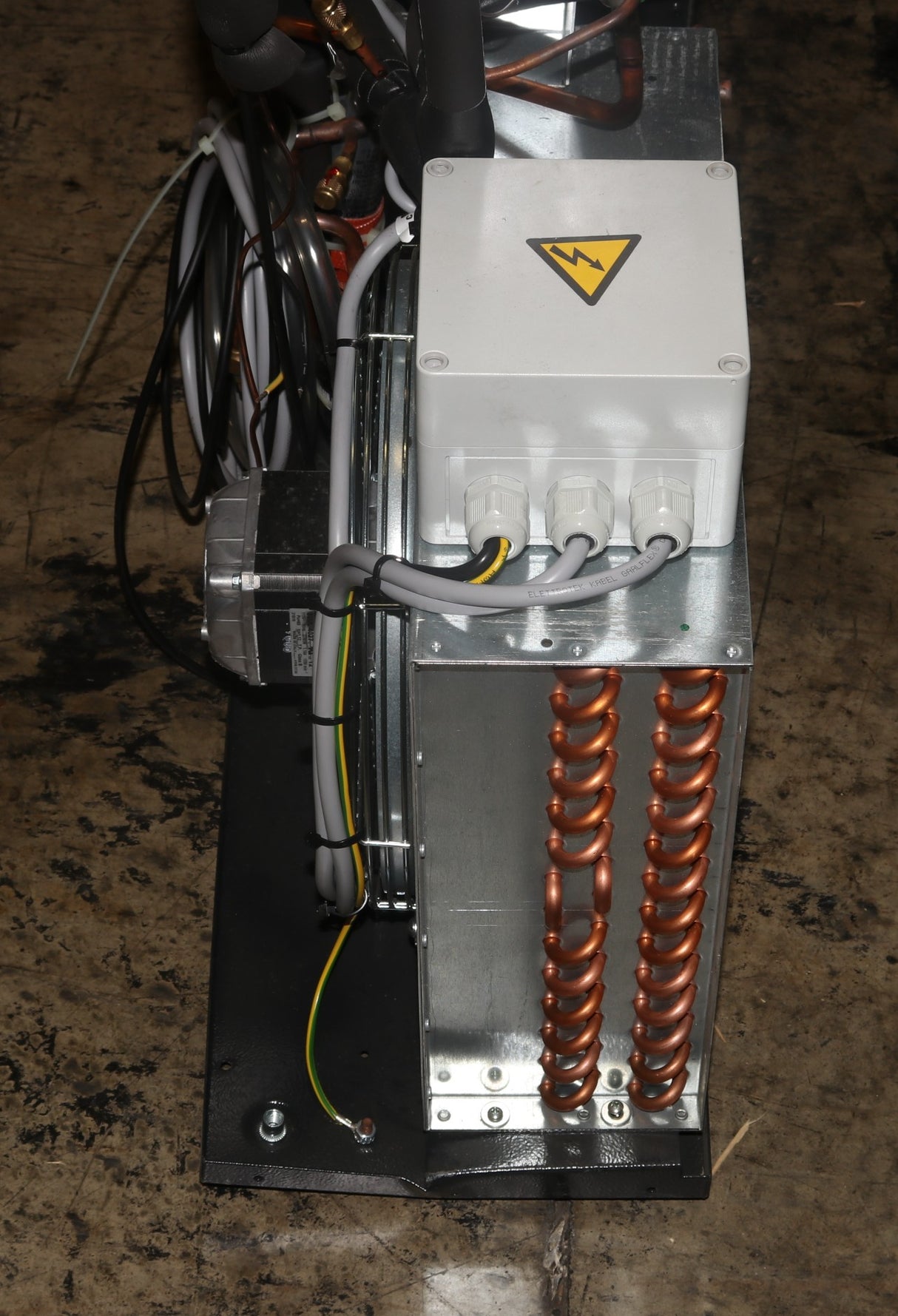 ATLAS COPCO ­-­ 2200903723 ­-­ E8/9V 115/60 2200985423 SPARE KIT