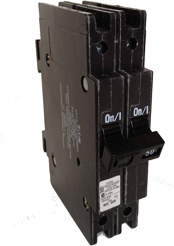 CUTLER HAMMER  ­-­ QCF2020 ­-­ THERMAL MAGNETIC CIRCUIT BREAKER 20A 2P