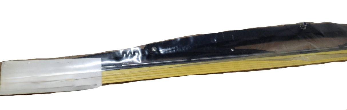 JLG ­-­ 70046998 ­-­ WIPER BLADE 31"