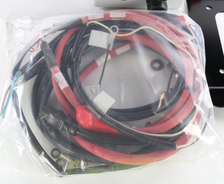 JLG ­-­ 1001200913S ­-­ INSTALL12V CHGR W-DISC