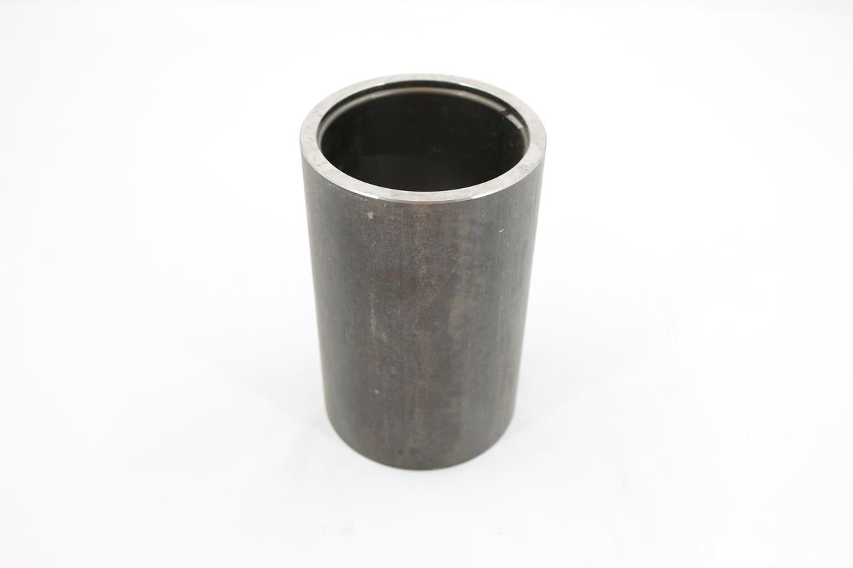 JLG ­-­ 70026407 ­-­ SPACER