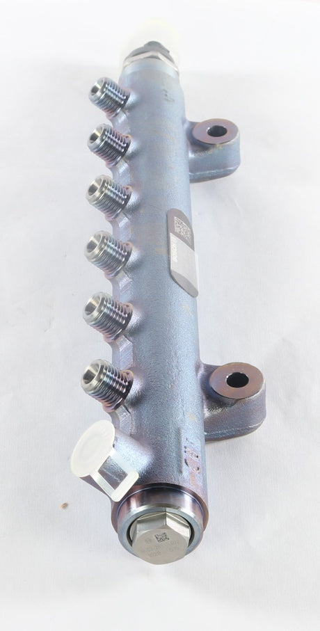ROBERT BOSCH ­-­ 0-445-224-029 ­-­ COMMON RAIL DISTRIBUTOR PIPE