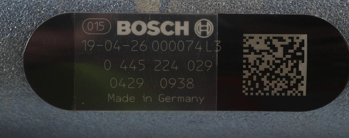 ROBERT BOSCH ­-­ 0-445-224-029 ­-­ COMMON RAIL DISTRIBUTOR PIPE