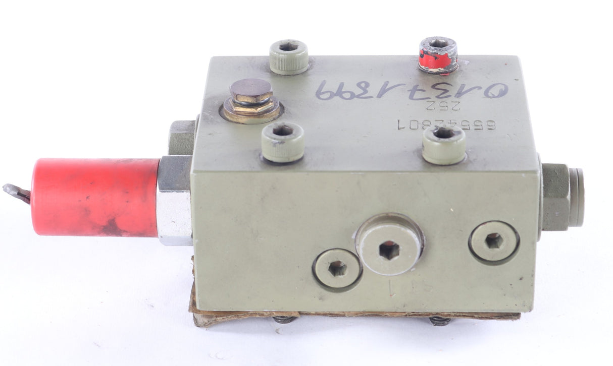 MANITOWOC GROVE ­-­ 01371399 ­-­ SAFETY VALVE