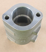 MANITOWOC GROVE ­-­ 02313435 ­-­ CYLINDERHOUSING