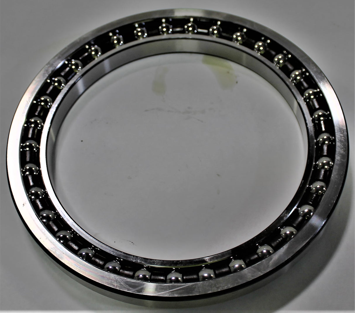 KBC BEARINGS ­-­ F-846035 ­-­ BALL BEARING: ANGULAR CONTACT