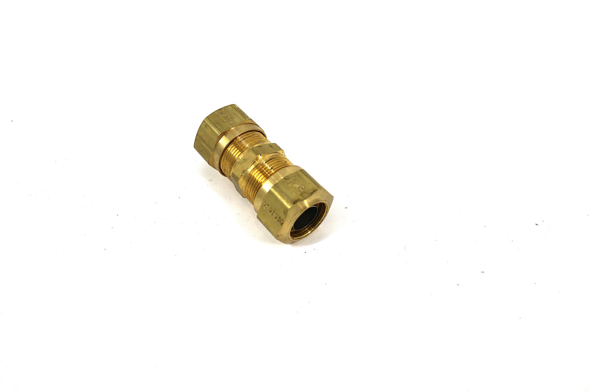 MACK ­-­ 3679-107531 ­-­ COMPRESSION UNION 3|4in
