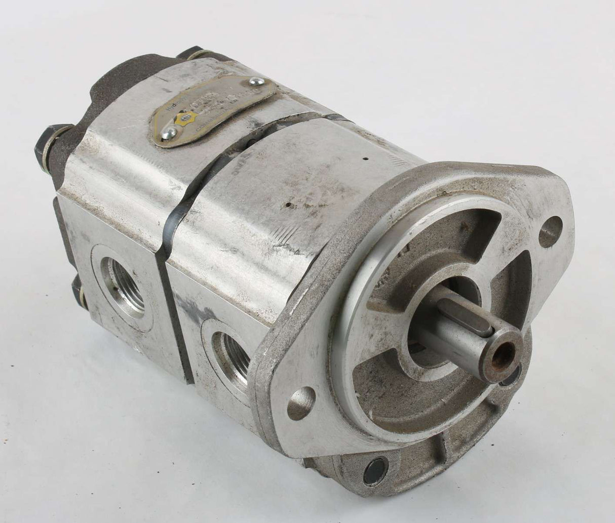 SCHWARZE ­-­ 60751 ­-­ POLARIS SERIES DOUBLE GEAR PUMP