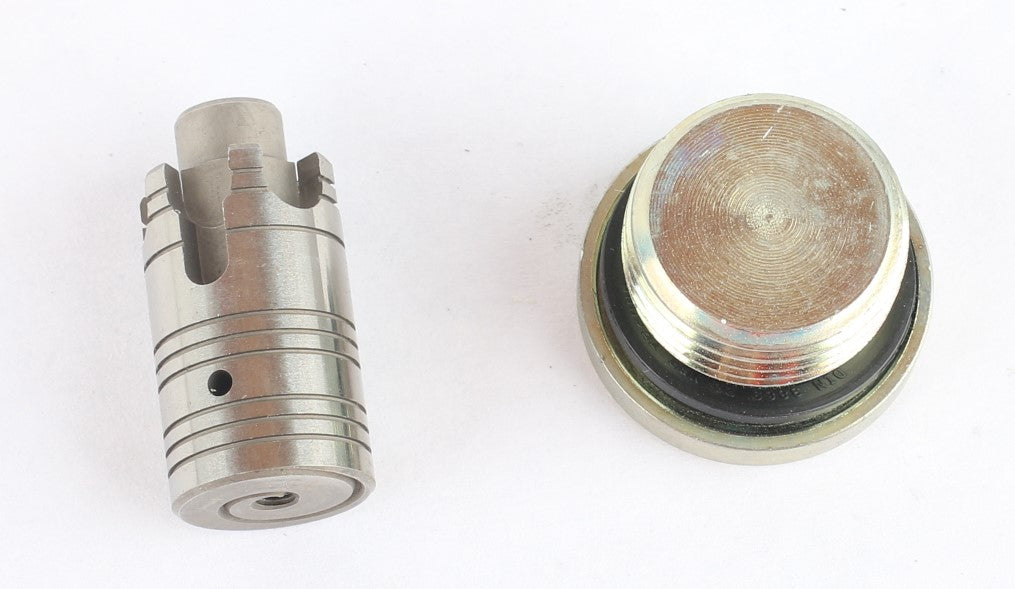 BOBCAT ­-­ 7029718 ­-­ VALVE COMPENSATOR PRESSURE