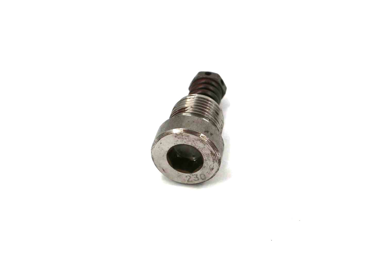BOBCAT ­-­ 6691144 ­-­ VALVE RELIEF
