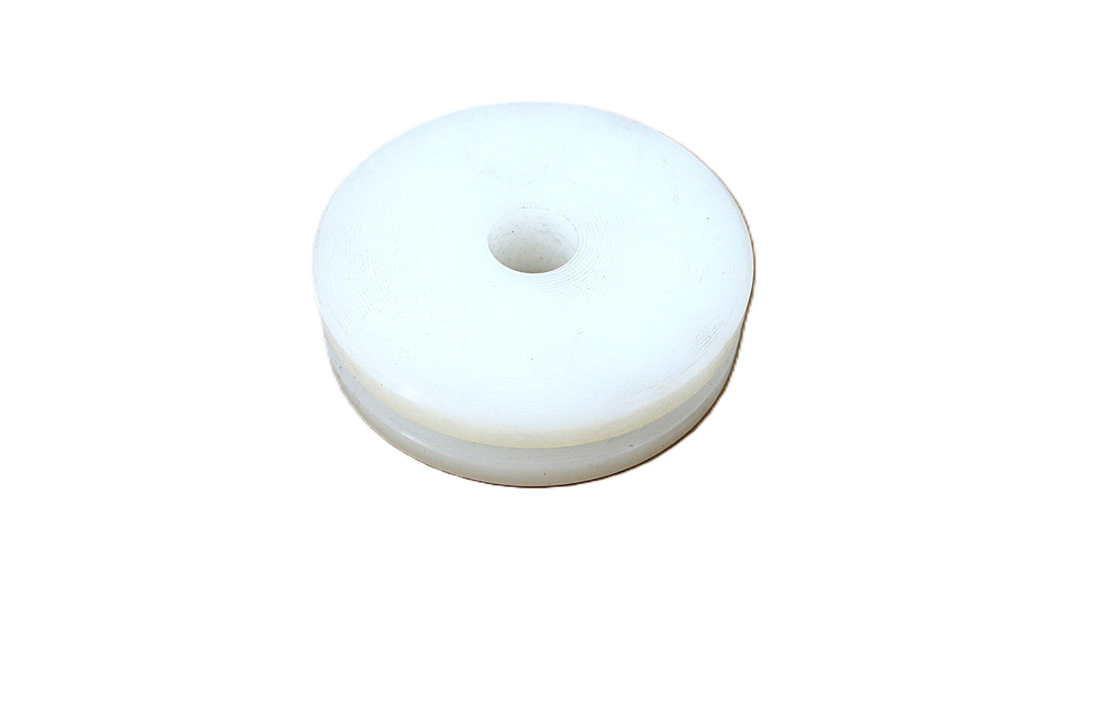 BOBCAT ­-­ 6907307 ­-­ PLASTIC ROLLER GUIDE