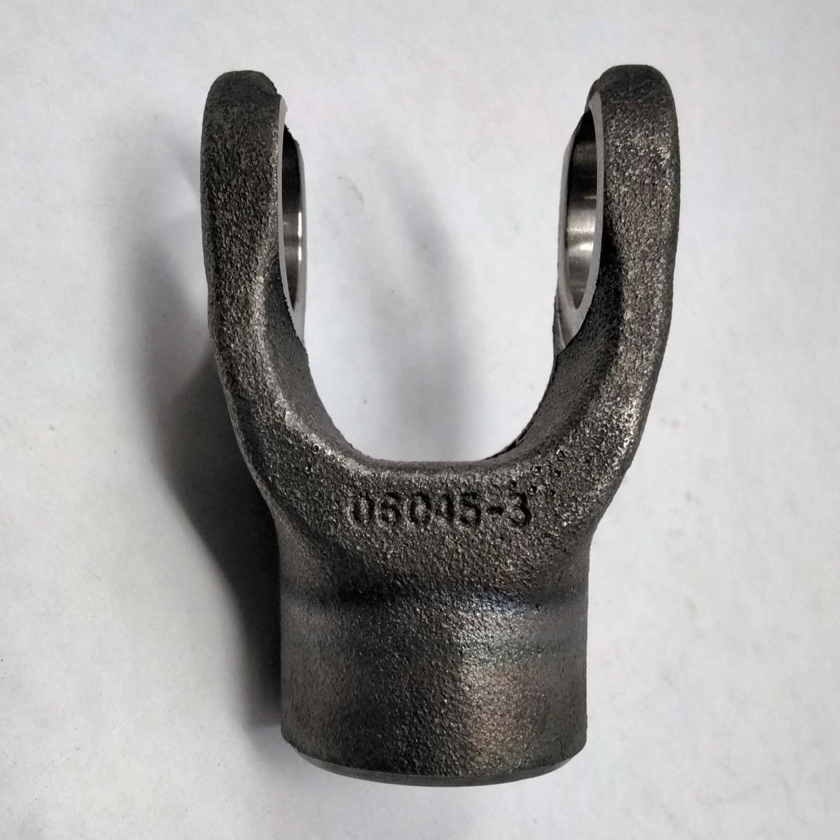 BOBCAT ­-­ 7011063 ­-­ U-JOINT YOKE
