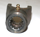 BOBCAT ­-­ 7011063 ­-­ U-JOINT YOKE