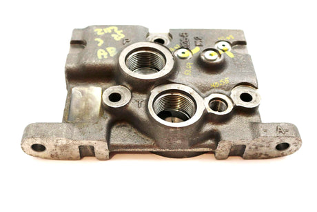 JLG ­-­ 70050484 ­-­ OUTLET SECTION ASSY