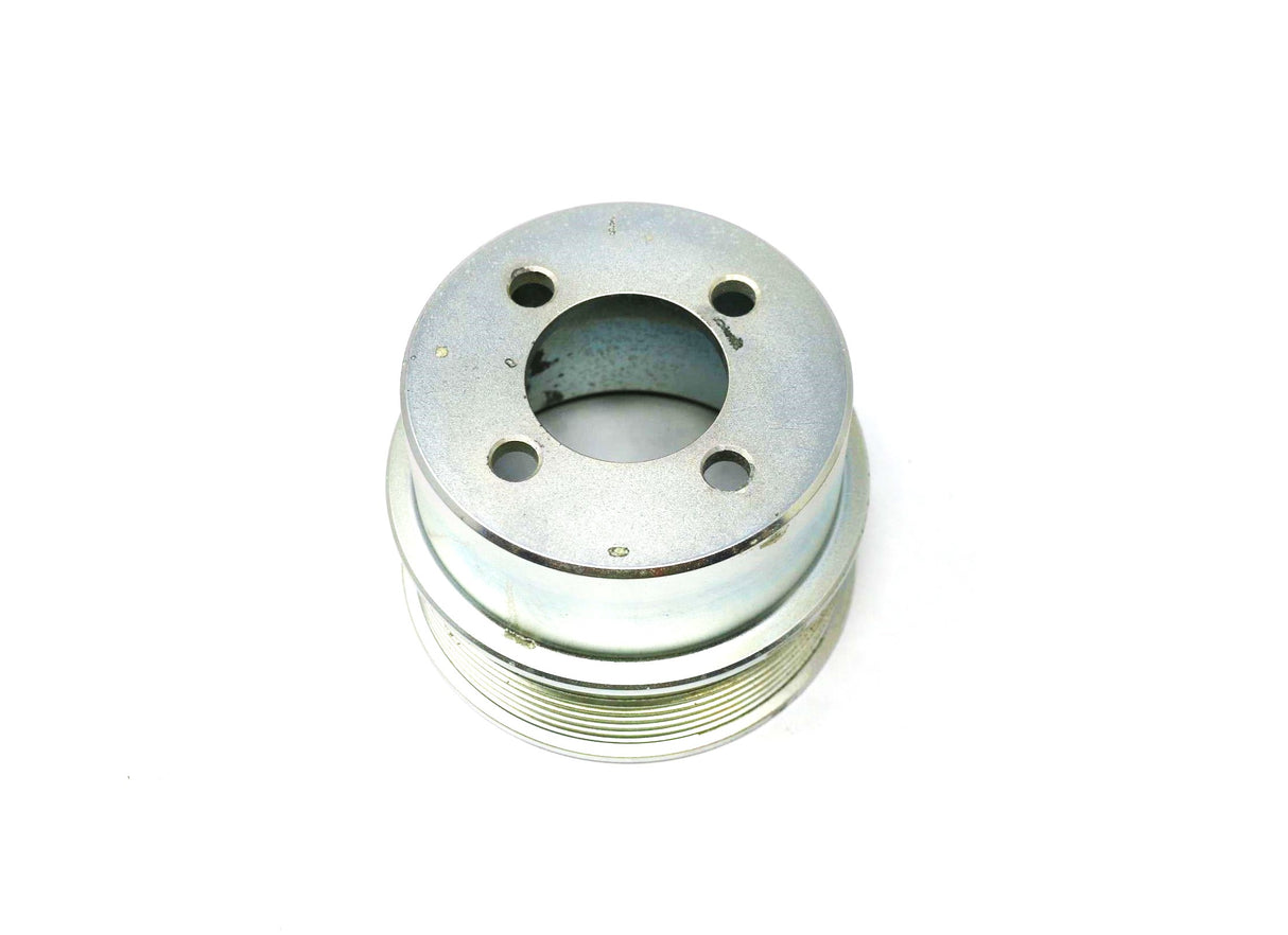 JLG ­-­ 70025775 ­-­ SERPENTINE BELT PULLEY