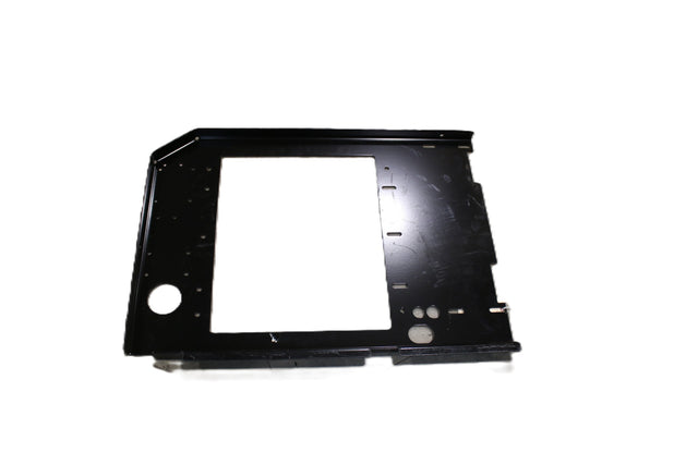 JLG ­-­ 1001116131 ­-­ PLATERADIATOR SUPPORT